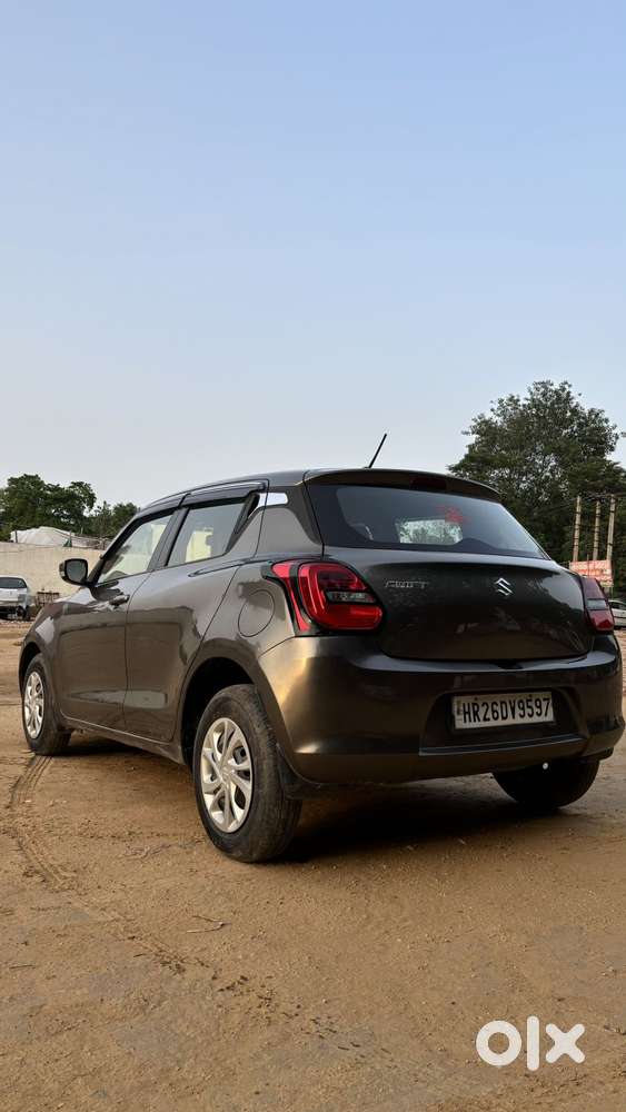 Maruti Suzuki Swift Vxi Optional, 2019, Petrol