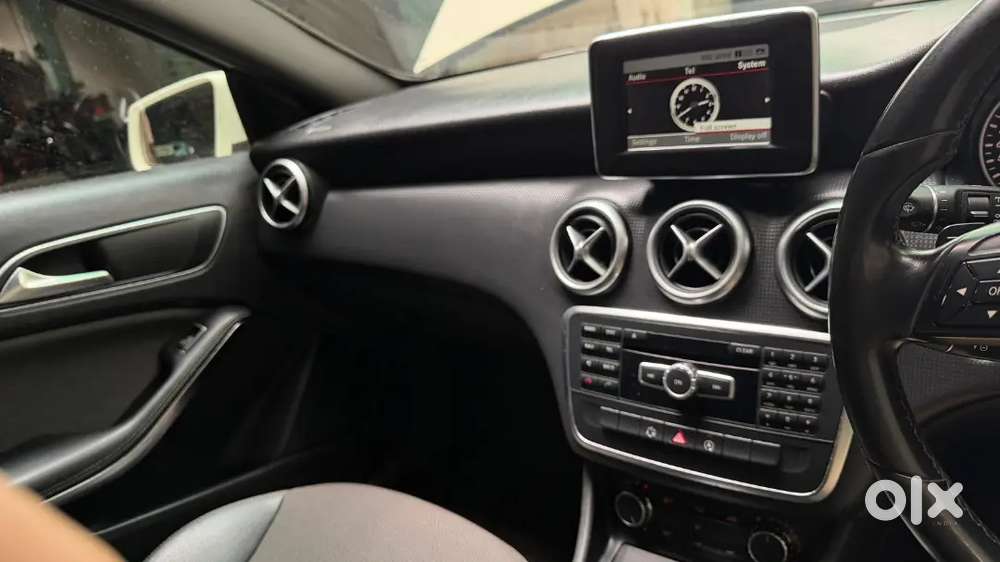 Mercedes Benz A Class 2015 Model