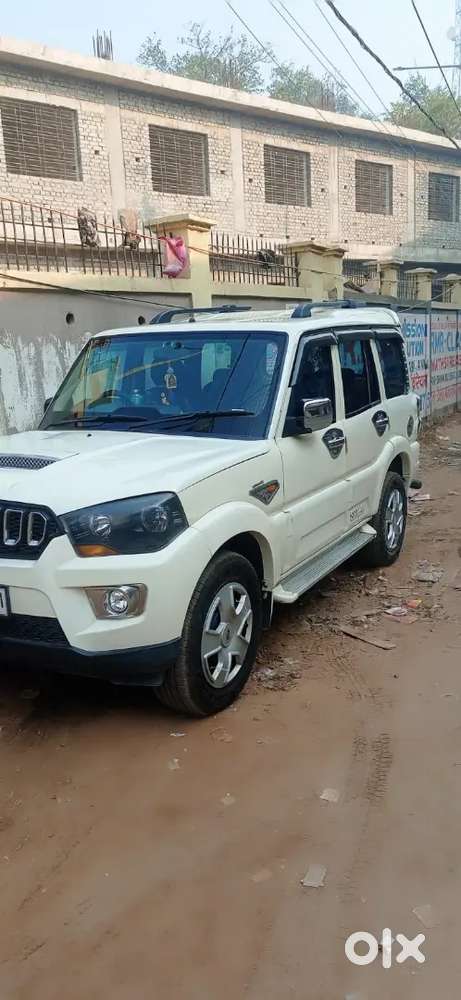 Mahindra Scorpio 2017 Diesel Well Maintained