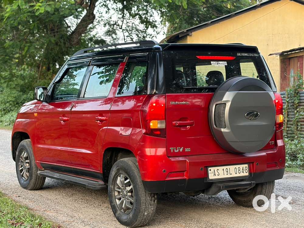 Mahindra Tuv 300 2018 Model