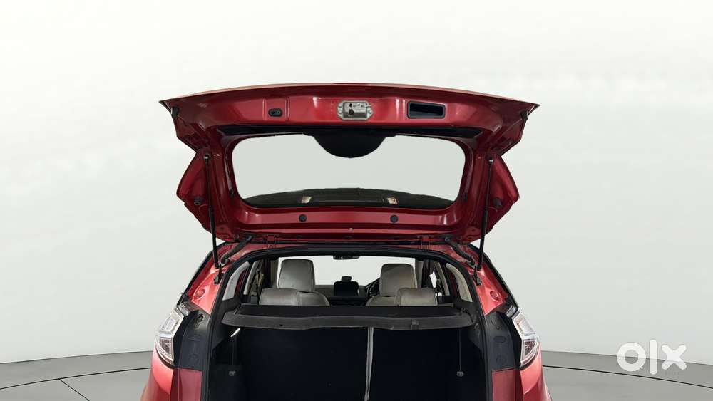 Tata Nexon 1.2 Revotron Xza Plus, 2018, Petrol