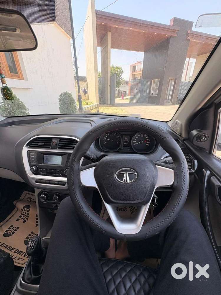 Tata Tiago Petrol Car 2016