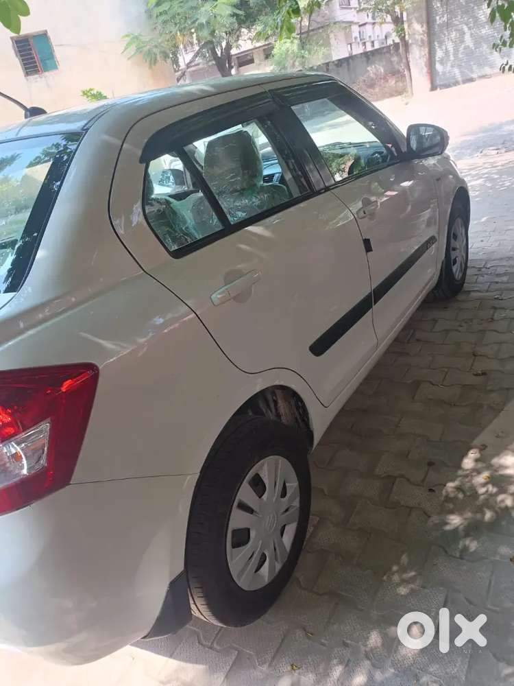 Dezire Vxi