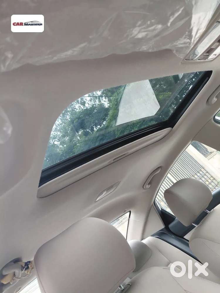 Hyundai Verna 1.5 Sx (o) Vtvt Ivt, 2023, Petrol