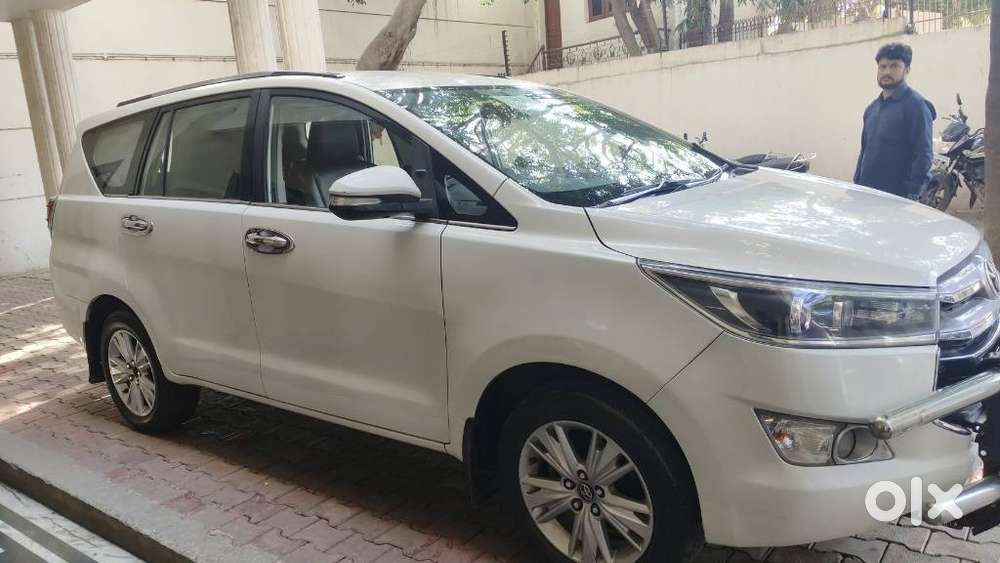 Toyota Innova Crysta 2.4 Z 7 Str, 2016, Diesel