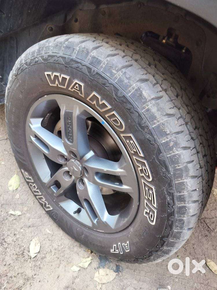 Mahindra Thar Lx 4-str Convertible Mt, 2023, Diesel