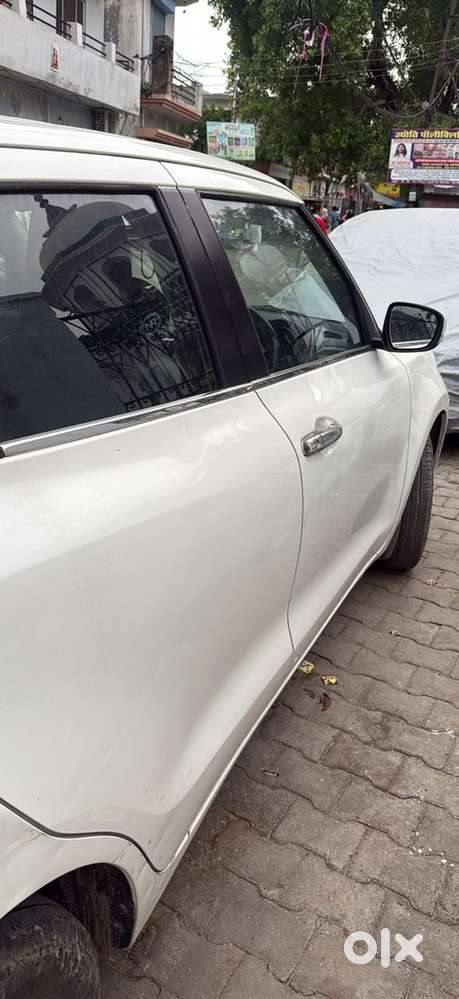 Maruti Suzuki Swift Petrol Manual 2021