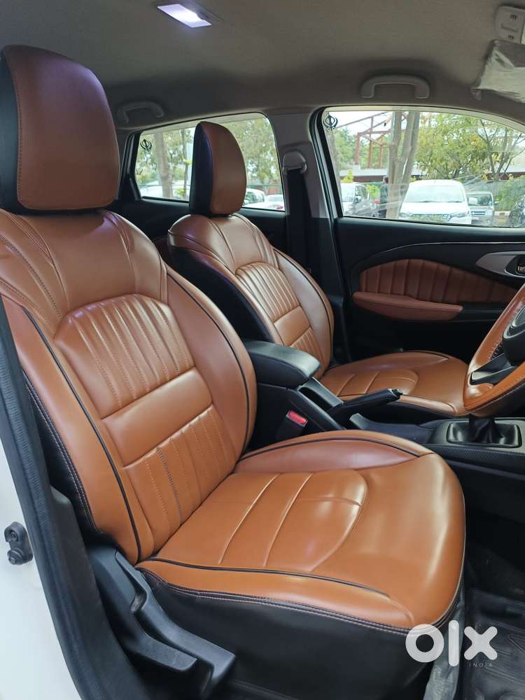 Maruti Suzuki Fronx Sigma 1.2 Mt, 2023, Petrol