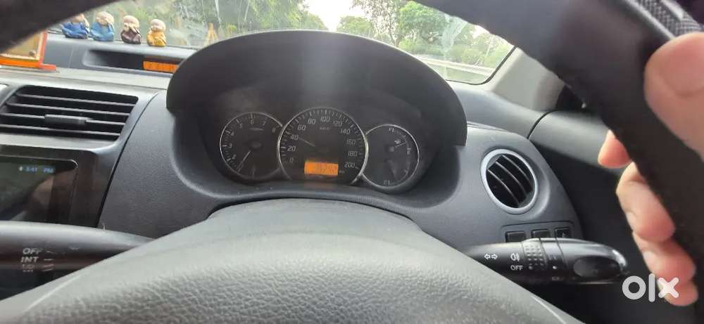Maruti Suzuki Dzire 2011