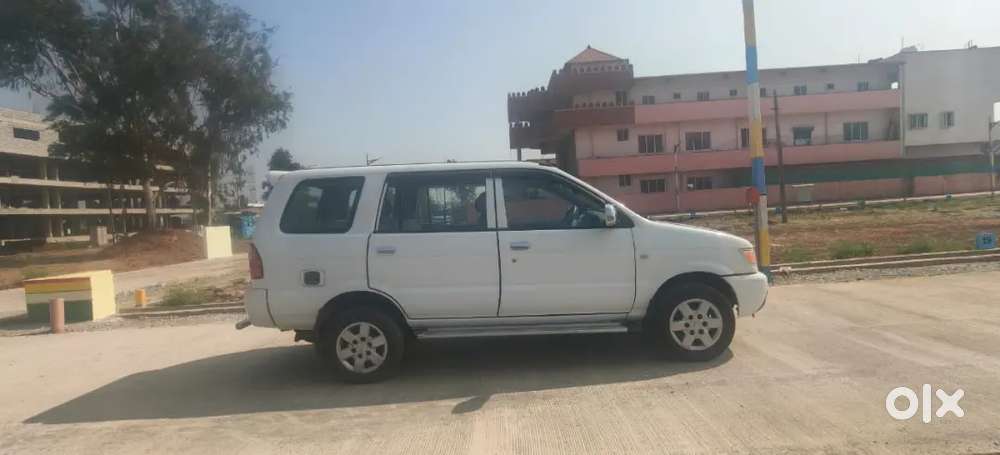 Chevrolet Tavera 2017