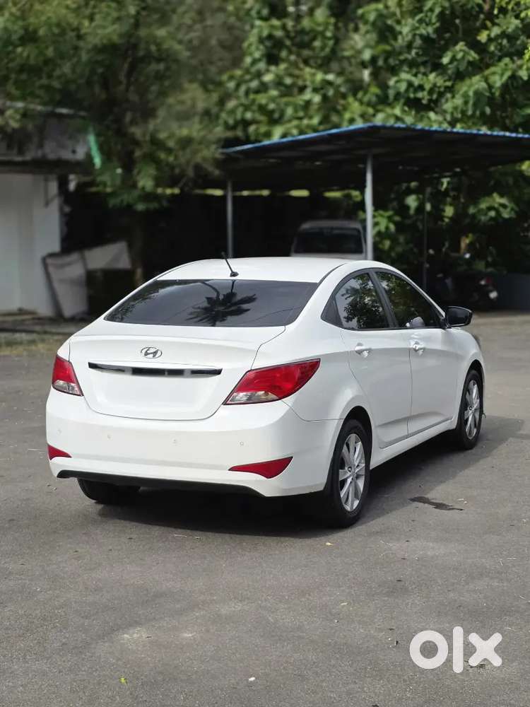 Hyundai Verna Fluidic 2016