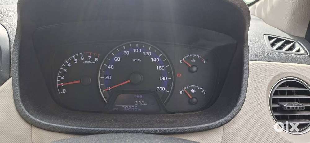 Hyundai Xcent Base 1.2, 2014, Petrol