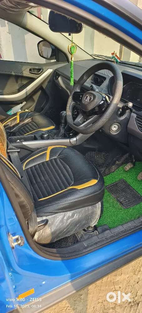 Single Hand Car 75000 Km