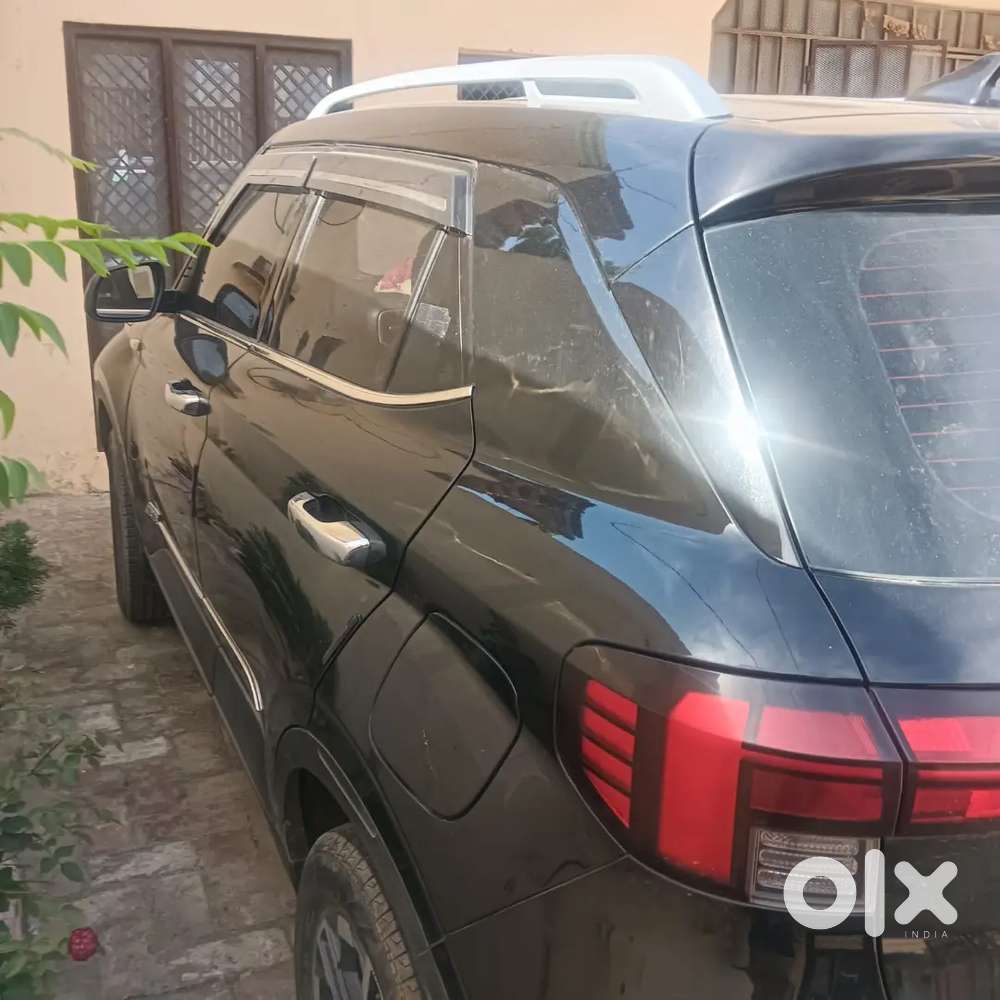 Hyundai Venue N Line 2023 Petrol 30000 Km Driven