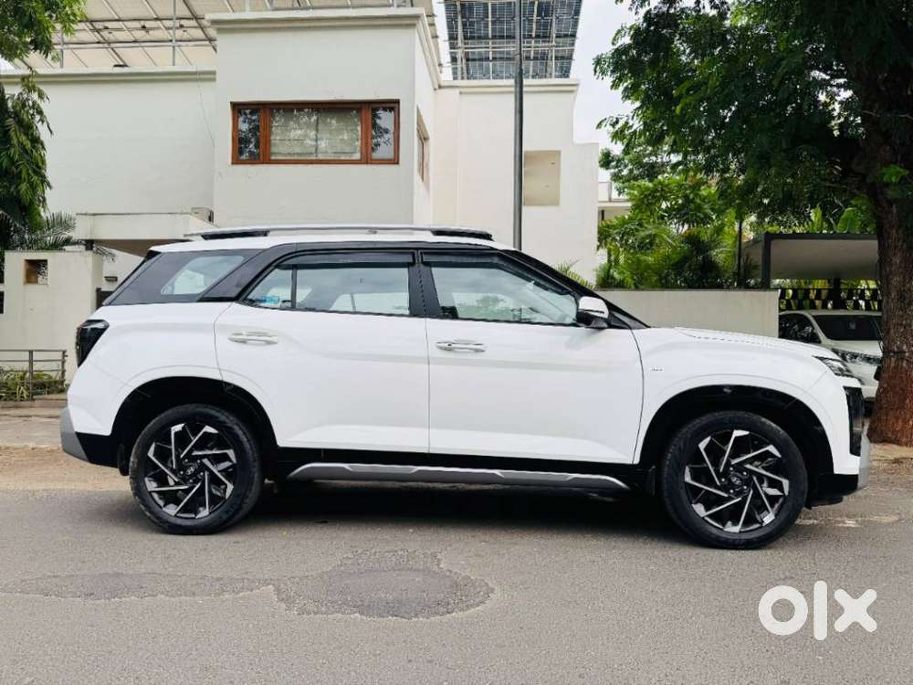 Hyundai Alcazar Platinum 7 Str 1.5 Diesel Adventure, 2025, Diesel