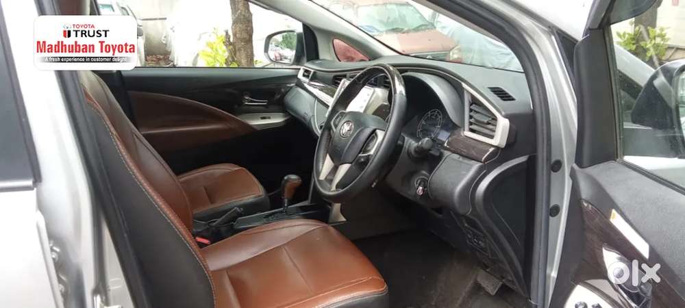 Toyota Innova Crysta [2020-ongoing] 2.4 Gx 8 Str, 2022, Diesel