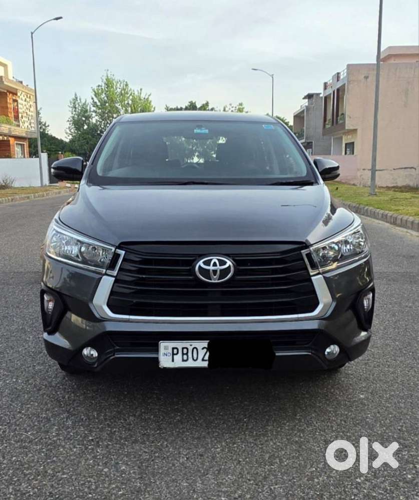 Toyota Innova Crysta 2.4 Gx Limited Edition At 7 Str, 2021, Diesel