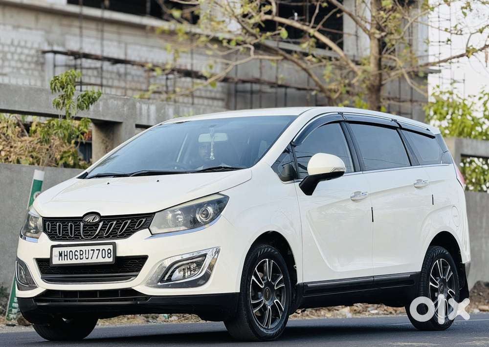 Mahindra Marazzo M8, 2018, Diesel