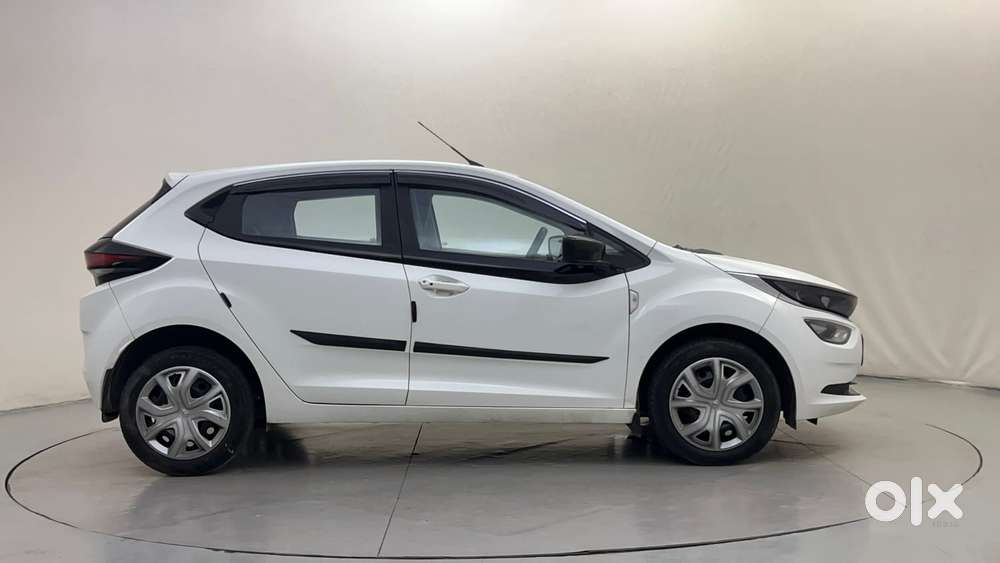 Tata Altroz 1.2 Xt, 2022, Petrol