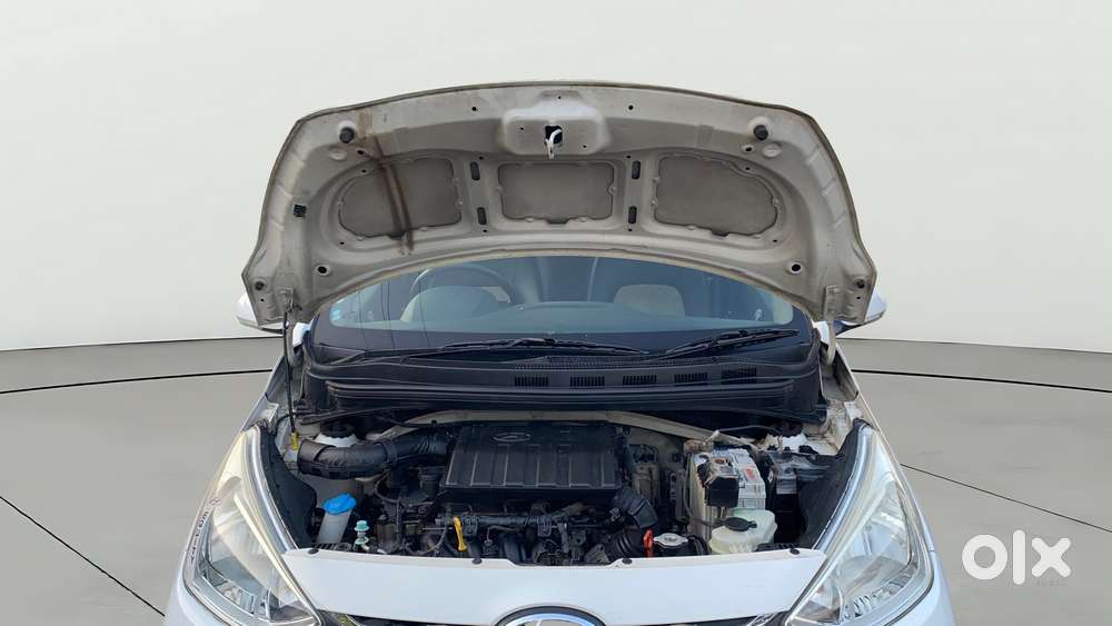 Hyundai Grand I10 [2017-2020] 1.2 Kappa Vtvt Sportz At, 2018, Petrol