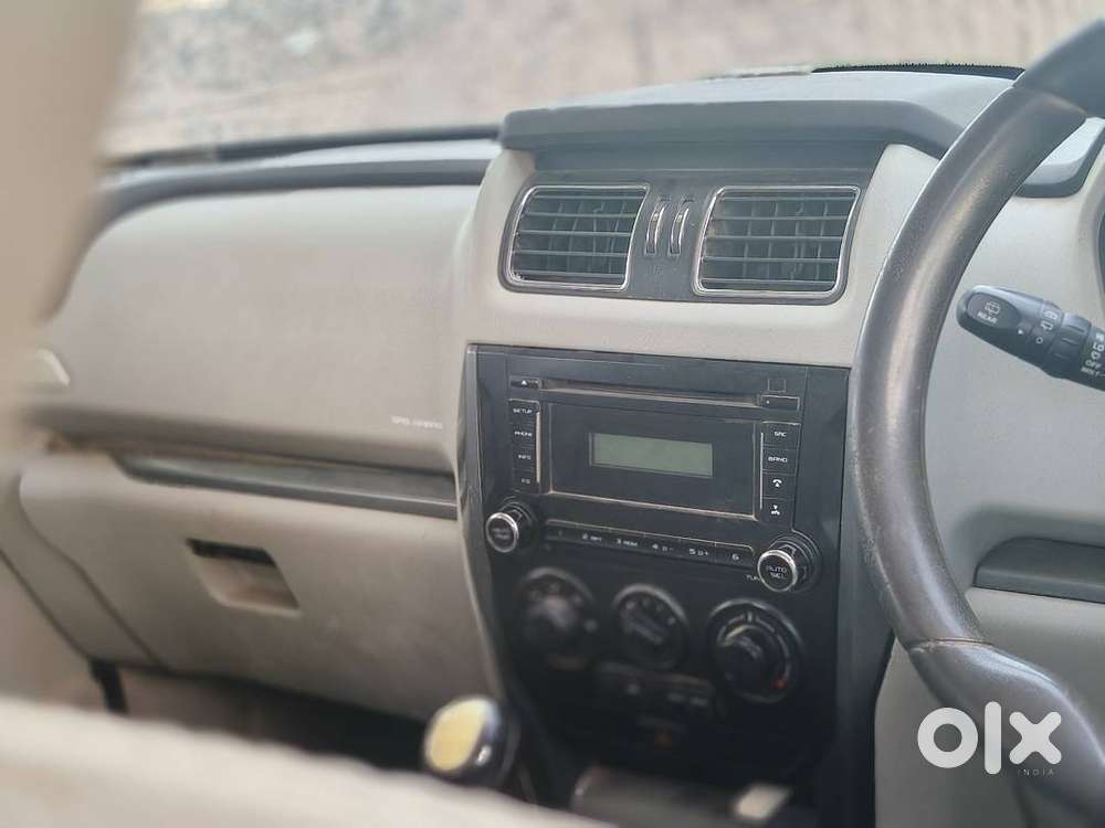 Mahindra Scorpio Vlx 2014