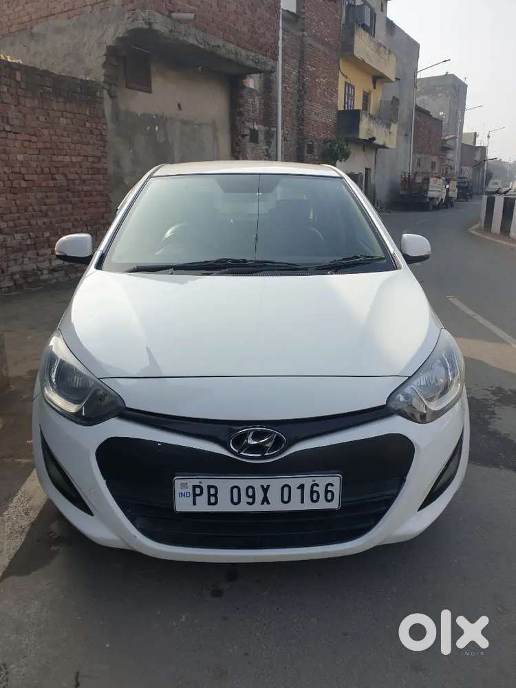 Hyundai I20 2014 Diesel 90000 Km Driven