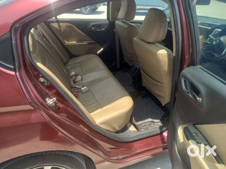 Honda City I-vtec V, 2018, Petrol