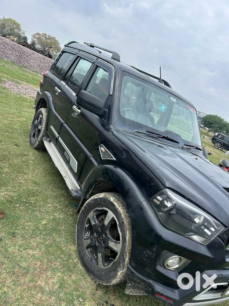 Mahindra Scorpio Classic 2022 Diesel Well Maintained