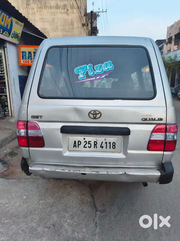 Toyota Qualis 2003 Diesel Good Condition Urgent Sale