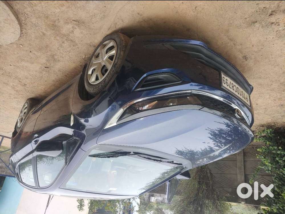 Tata Altroz Xm Plus 2024 Dark Blue