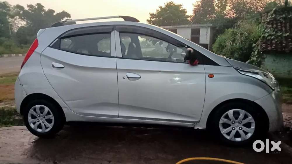 Hyundai Eon 0.8 Magna 2017 Petrol Manual