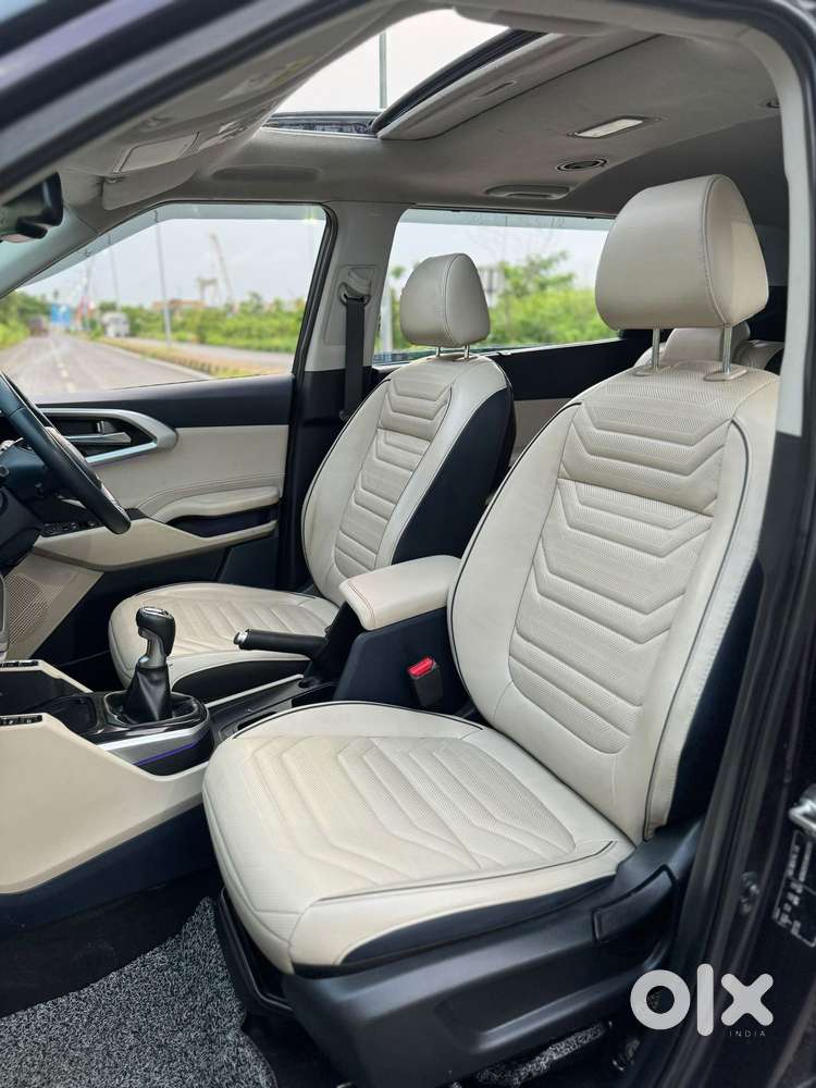 Kia Carens 1.5 Luxury Plus Diesel 6 Str, 2022, Diesel