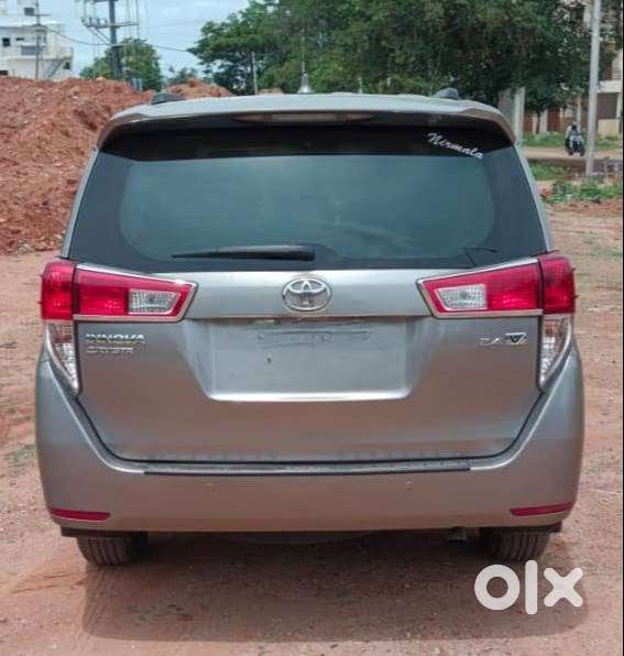 Toyota Innova Crysta 2016 Diesel 126000 Km Driven