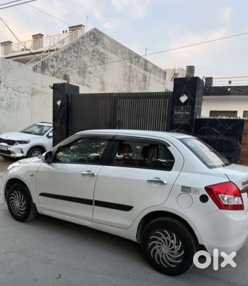 Condition Ok Bilkul Back Camera Lcd Sabkuch Hai