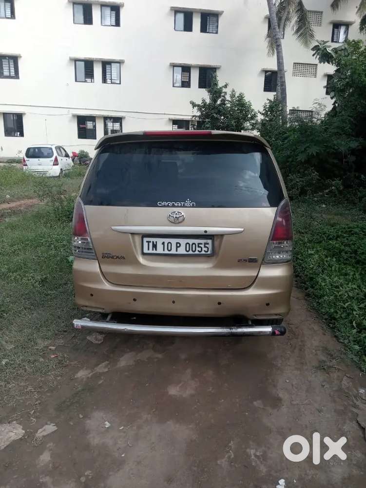 Toyota Innova 2005 Diesel 100000 Km Driven