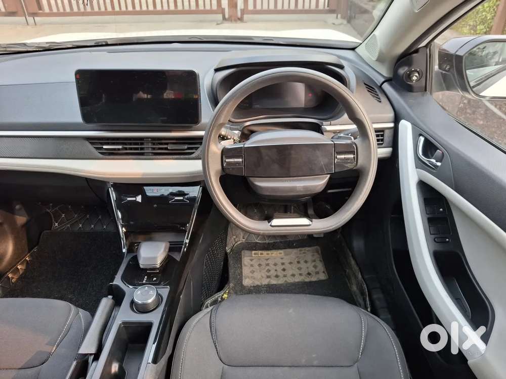 Tata Nexon Creative Plus 1.2 Revotron Petrol 7dca, 2024, Petrol