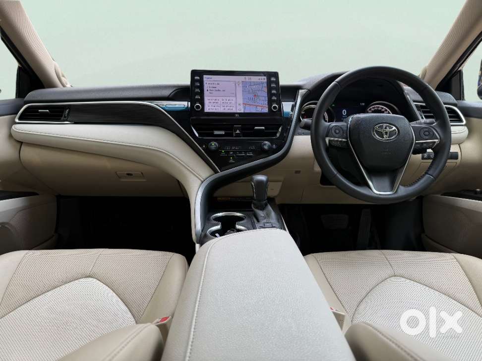 Toyota Camry 2.5 Hybrid, 2024, Petrol