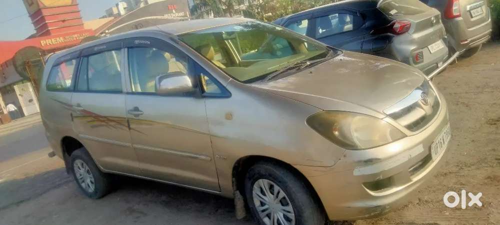 Toyota Innova