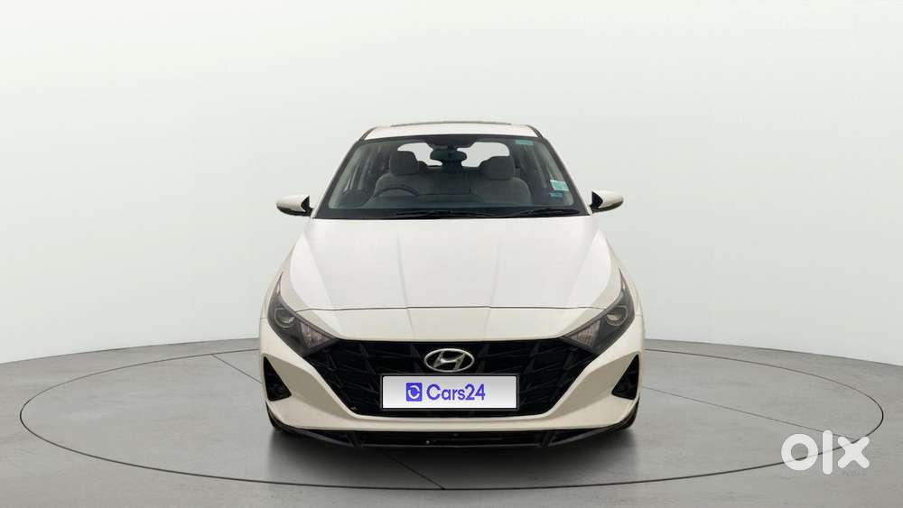 Hyundai New I20 1.2 Asta (o) Ivt, 2023, Petrol