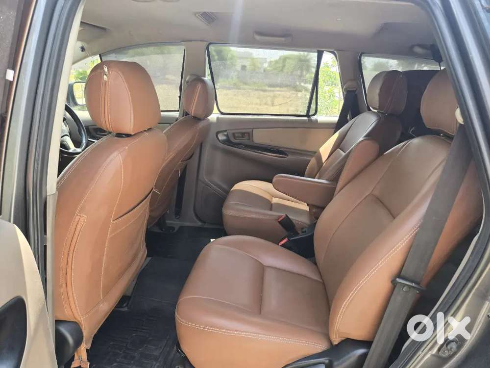 Toyota Innova 2.5 G 2015 Diesel Manual