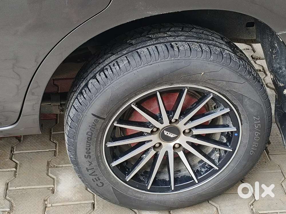 Toyota Innova 2.5 E 2010 Diesel Manual