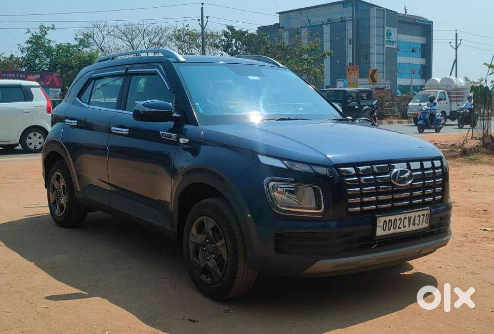 Hyundai Venue S 1.2 Petrol, 2024, Petrol