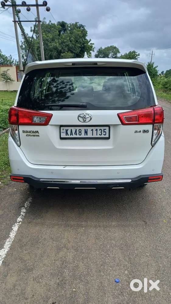 Toyota Innova Crysta 2020