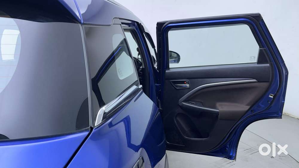 Maruti Suzuki Vitara Brezza 1.5 Zxi At, 2022, Petrol