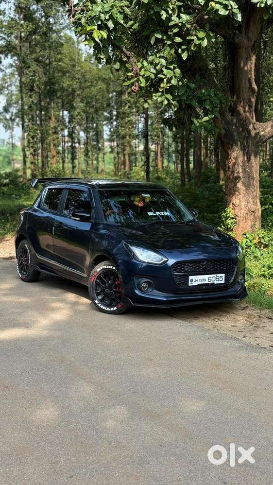 Maruti Suzuki Swift 2023 Petrol Well Maintained