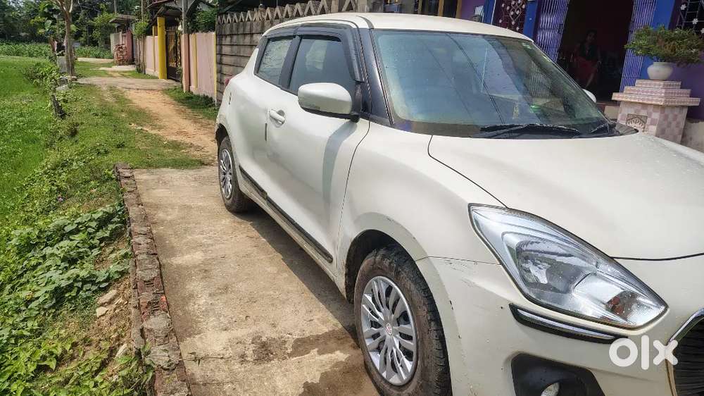 Maruti Suzuki Swift 2018 Automatic Petrol 40000 Km Driven