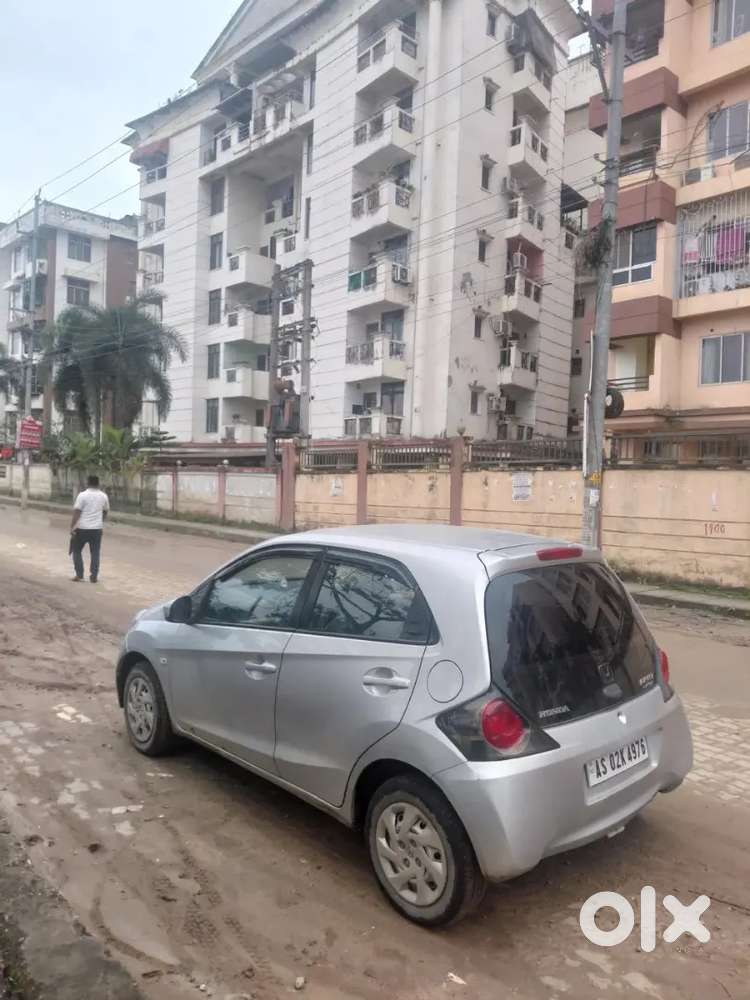 Honda Brio Mt 2013