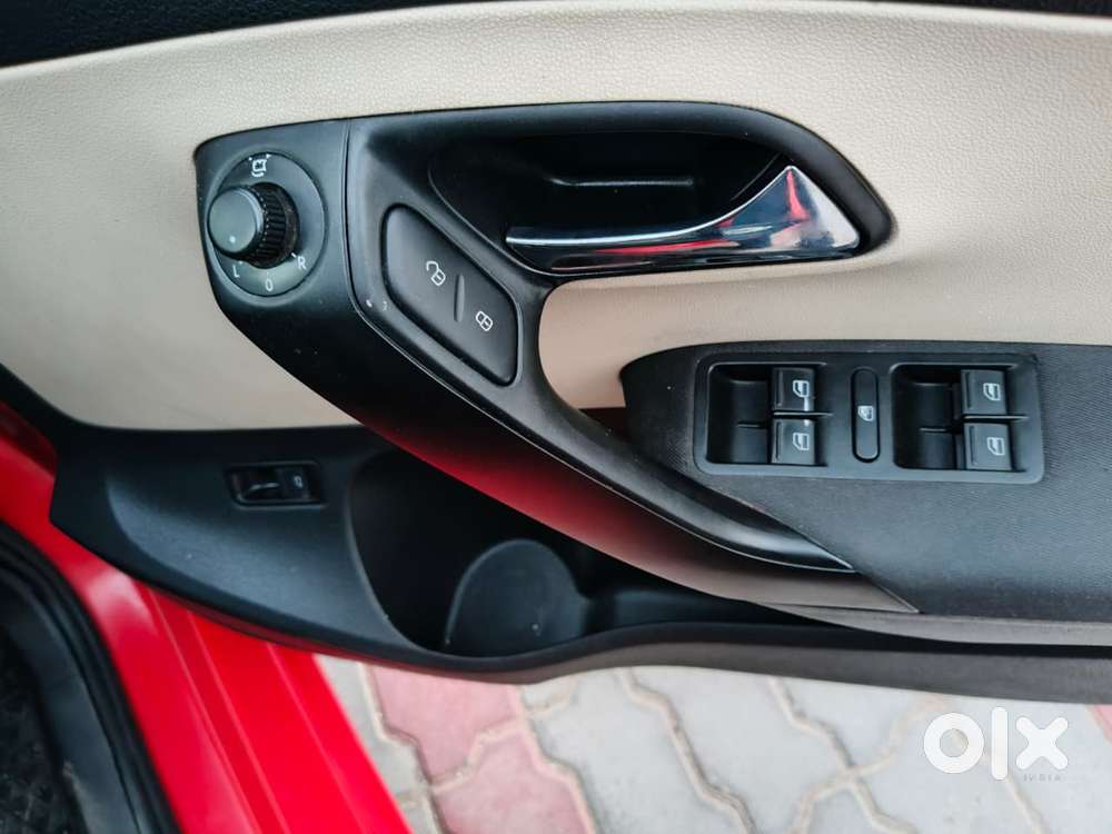 Skoda Rapid Elegance 1.6 Mpfi Mt, 2017, Petrol