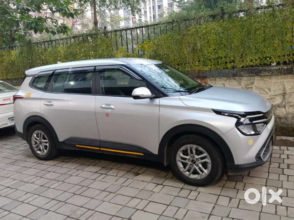Kia Carens Premium Optional 2025
