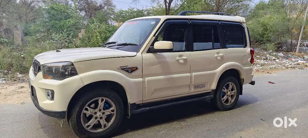 Mahindra S10 Good Condition